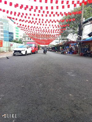 căn góc lầu 1 cc viễn đông, th đạo p.5, q.5, dt: 6,2 x 9m, 2 phòng, giá 2 tỷ 9.