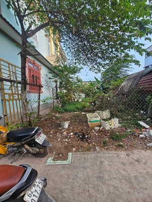 bán lô đất sổ hồng riêng giá rẻ gần kdl hố lang, dĩ an