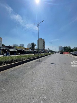 siêu hiếm xây gì cũng đẹp sát mt trần xuân soạn với hoàng trọng mậu 155m2 ngang 6.7m. chỉ 9.7 tỷ