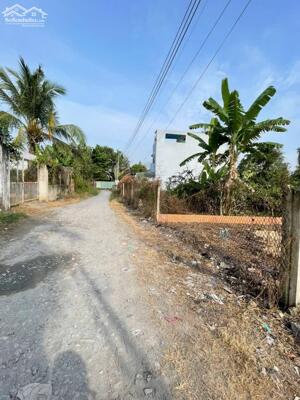 Đất mặt tiền Bình Nhâm 90, Vị trí trung tâm gần trường Học và Nhà Thờ Lái Thiêu