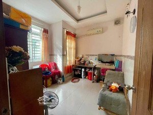 bán nhà quang trung 2pn, 44m2 (4.8x9), hẻm 3m gần mặt tiền, chỉ 4.5 tỷ tl.