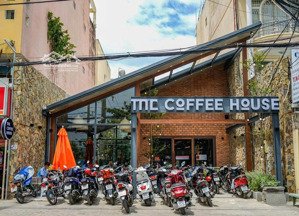 tài sản hiếm! ngay đường nguyễn trãi - dt: 14x15m xd: 1h5t hđt: 200tr - giá 43 tỷ