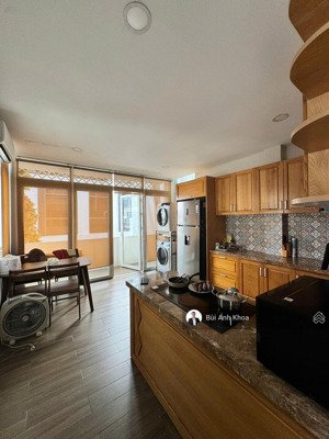 mt kinh doanh nguyễn phi khanh, quận 1 (150m2) sẵn 5 tầng vuông vức, kiên cố. giá chỉ 16 tỷ tl