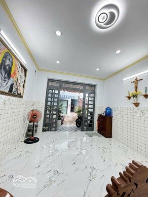 bán nhà đẹp bình tân bình hưng hòa a giá chỉ 4,6 tỷ dt: 4 x 15,5 = 58m hẻm 4m sát mặt tiền