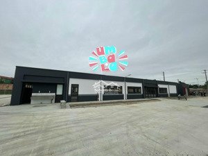 cho thuê kho xưởng số 5 nguyễn văn linh, việt hưng 550m2 giá chào 6 đô, cao 6,5m, công vào tận kho