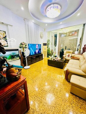 siêu hiếm! bán nhà phân lô-ô tô đỗ cửa-khương trung-thanh xuân, 53m x4t, mt 4.1m, giá 15 tỷ