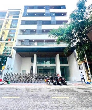 dòng tiền 1,7 tỷ/ năm - giá 31 tỷ , 6 tầng - đường nơ trang long, q bình thạnh - dt 10x23m