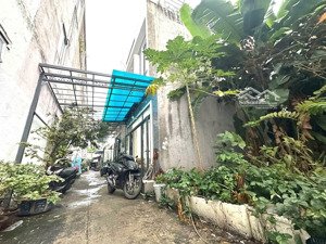 1,8 tỷ, sổ riêng, hẻm 4m, gần ngã tư ga, q.12