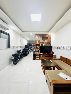 bán nhà riêng tại đường hòa bình, phường 5, quận 11, hồ chí minh,nhỉnh 5 tỷ, 52m2