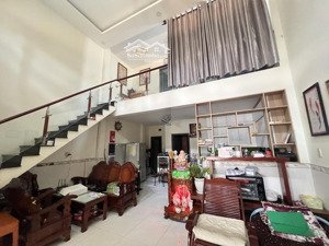 mặt tiền kinh doanh, 2 tầng, 92m2, gần ql1k, làng đại học quốc gia, linh xuân thủ đức chỉ 6,x tỷ.