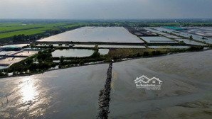 10 mẫu đất mặt tiền kênh ba trung tâm biển