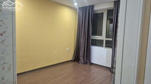 Cho thuê nhà nguyên căn 4 tầng Định Công Thượng 2pn 2wc sẵn điều hòa nóng lạnh 6tr/1 tháng