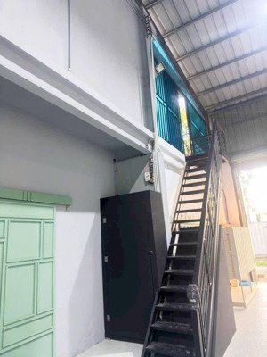 xưởng biên hoà 1400m giá 45tr điện ba pha