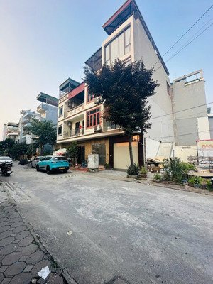 bán gấp 47m đất p.lô tđc lưu phái thanh trì ô tô tránh vỉa hè kinh doanh chỉ 12.6 tỷ