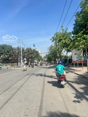 đất lê văn thịnh quận 2 cách mặt tiền 10m hẻm ô tô 92m giá 6,29 t thiện nhà đất q2