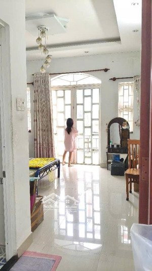 huỳnh tấn phát q7, nhà đẹp 4 tầng 4pn, dt 5.5m x 21m, hẻm xe tải, qua pmh chỉ 300m, chỉ 8.7 tỷ tl