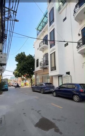 bán nhà phân lô quân đội 918 - phúc đồng long biên - 65m2 lô góc 3 mặt thoáng - đường 12m vỉa hè.