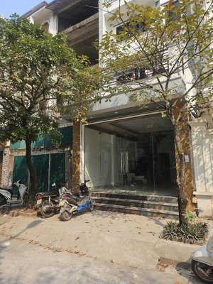 chính chủ bán liền kề kđt bộ tư lệnh thủ đô - hiếm nhà bán.