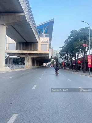 bán nhà mặt phố hồ tùng mậu 67m2 x 6t thang máy. mt: 5m. giá: 28 tỷ.