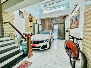 bán nhanh nhà 75m2, đường trịnh đình trọng - q.11, cho thuê 26 triệu, gần trường hồ văn cường