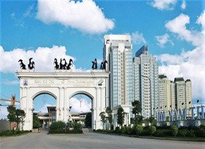 bán nhà 3t dt185m2-mt8.3m-gara ôtô 7 chỗ-sân vườn mát hàng xóm ciputra phú thượng-tây hồ.giá:27.5tỷ