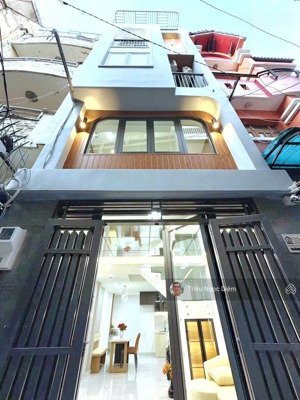 nhà 5 tầng mới đẹp hẻm rộng 4m gần mặt tiền hoàng văn thụ phú nhuận. gần sân bay và công viên