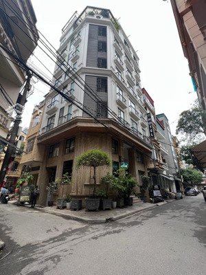 lô góc 110m2 xây 10 tầng - ô tô tránh - 2 mặt tiền - dòng tiền 6 tỷ/ năm