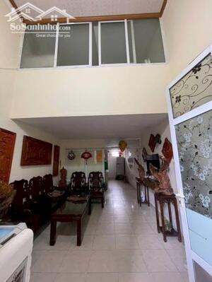 BÁN NHÀ 980 TRIỆU 1.5 TẦNG 37M2 ( HƯỚNG BẮC ) NGÕ GIẢI PHÓNG