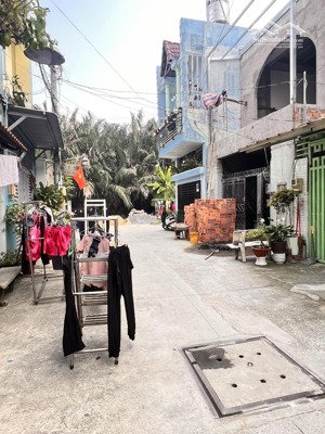 bán nhà, nhà bè, 60m2 hxh 6m, ngang 4m x 15m nhà 2 tầng, bán 3,6 tỷ hỗ trợ ngân hàng.