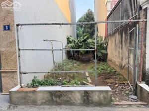 Chính chủ cần bán gấp mảnh đất thổ cư tại diện tích nhỏ tại phố Kim Quan, Việt Hưng, Long Biên