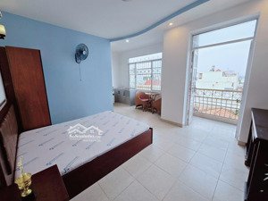 ngay phạm văn đồng, kha vạn cân, phòng full nội thất mới, rộng rãi, vị trí thuận tiện