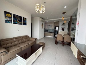 cần bán chung cư compass one 2 pn nội thất full