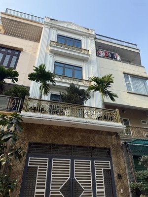 bán nhà văn quán. thang máy. kinh doanh. gần hồ văn quán. nhà 75m2 x 5 tầng giá 19 tỷ. chính chủ
