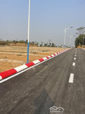 bán đất phân lô giáp khu công nghiệp nhuận trạch