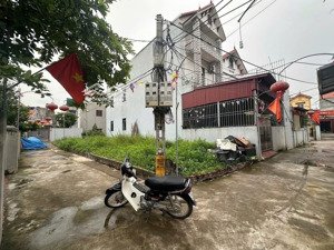 lô góc phú mỹ siêu đẹp ô tô vào đất. dt 40m2, mt 5,21m giá 3,15 tỷ gần trục đường thông xe tải