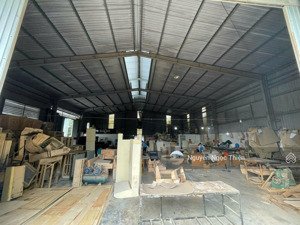 cho thuê xưởng 700m2 gần kcn cao , quận 9