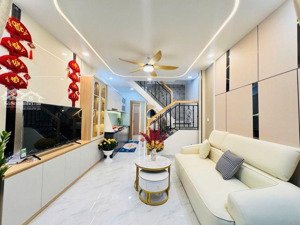 hxh 3pn 5,28 tỷ giáp phú nhuận gần sân bay nhà ở ngay