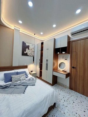 bán chdv mini hoàng hoa thám phú nhuận dòng tiền 350 triệu/năm giá 7,25 tỷ