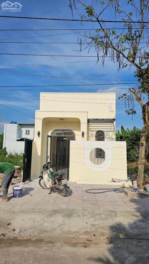 CG . Bán Nhà Mới Đường Số 8 KDC Đông Phú Châu Thành Cần Thơ Vị trí sáng đẹp, mẫu hiện đại.