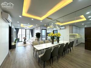 Căn hộ cao cấp khu ĐTM Mỹ Đình 83m2 3PN 2WC full xịn nhình 9 tỷ
