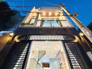 cần bán nhanh xoay vốn chính chủ đinh công tráng - quận 1. chỉ 4 tỷ/40m2. ngay công viên lê văn tám