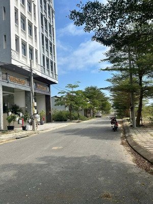 đường 7m5 120m2 giá đầu tư chỉ 3tỷ050 rẻ nhất dự án