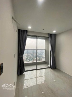 cho thuê 2pn 2wc nhà có bếp, máy lạnh, rèm lầu cao giá 7.5tr/th, liên hệ nhanh để thuê