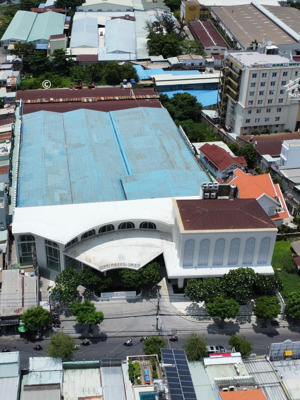 nhà 5 tầng (5x21m) làm vp cty.. ngay tham lương