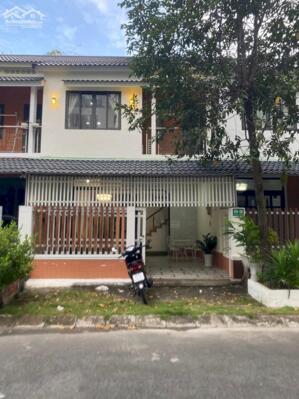 NC : Chủ gấp bán nhà đẹp trệt lầu đường số 1 KDC Nam Long, TP. Cần Thơ.