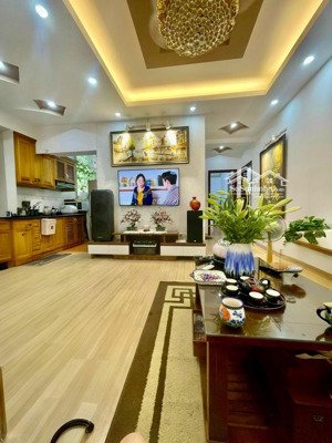 bán chung cư gần bến xe nước ngầm, 2pn, thoáng và ở thích, thanh trì, 4,98 tỷ