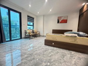 chính chủ bán tòa apartment view hồ tây. 19 phòng - dòng tiền 1.5 tỷ/năm. giá chào bán 42 tỷ