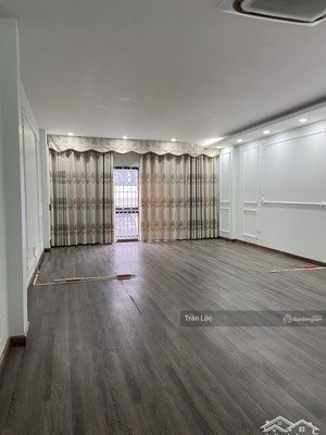 chính chủ cần bán nhà phố nguyễn thái học, kim mã, ba đình. giá nhỉnh 80 tỷ