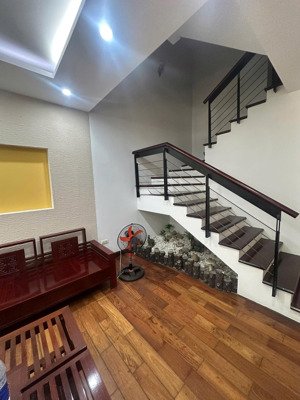 cần bán gấp liền kề mỹ đình 1 lưu hữu phước dt 98m2,5 tầng gara ô tô view vườn hoa giá 36.5 tỷ