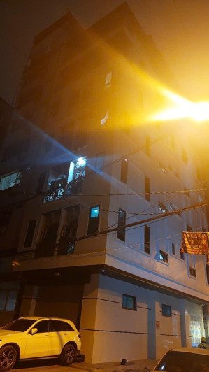 siêu phẩm mặt phố cầu giấy 100m2 lô góc 9 tầng thang máy,có hầm ,đường ô tô đánh võng,hơn 60 tỷ